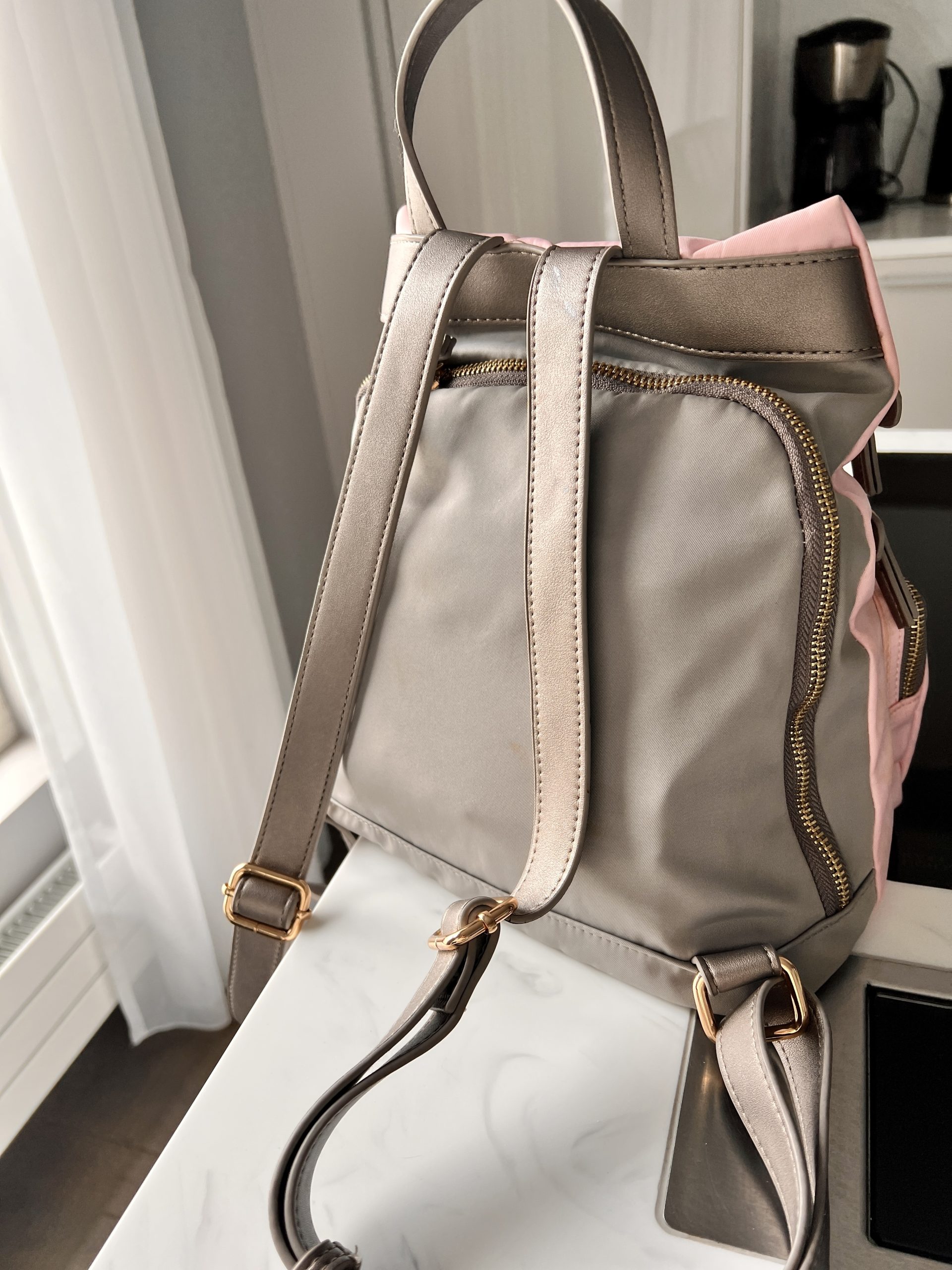 Donate $to 70 and receive our HH LOIS Backpack - Image 4