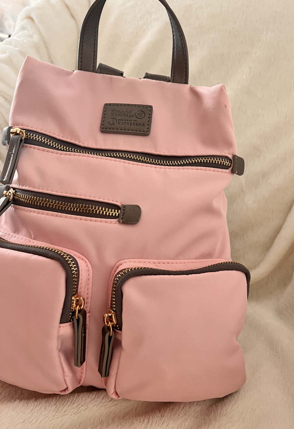 Donate $to 70 and receive our HH LOIS Backpack - Image 2